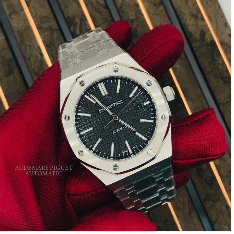 Audemars Piguet Automatic Royal Oak Black Dailer