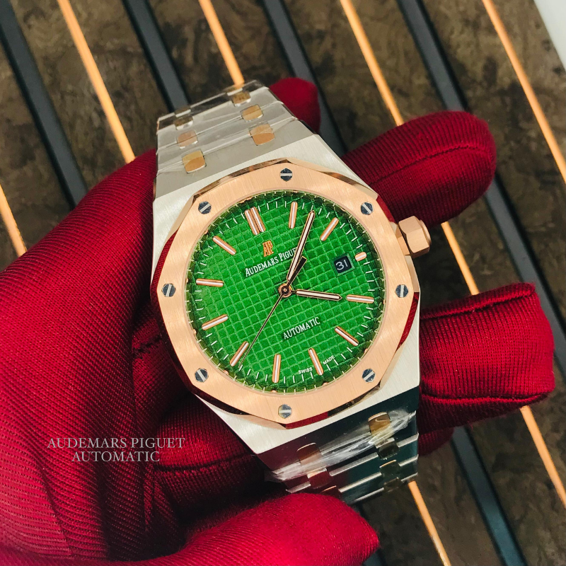 Audemars Piguet Automatic Royal Oak Green Dailer